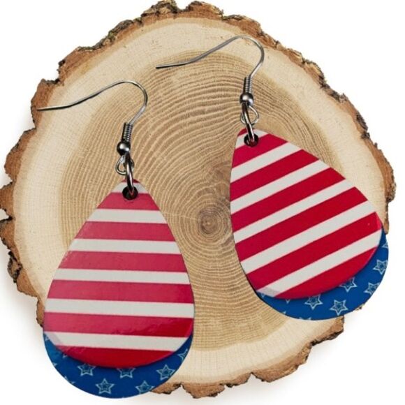 Red White & Blue Patriotic Earrings for the 4th of July - Picture 1 of 1